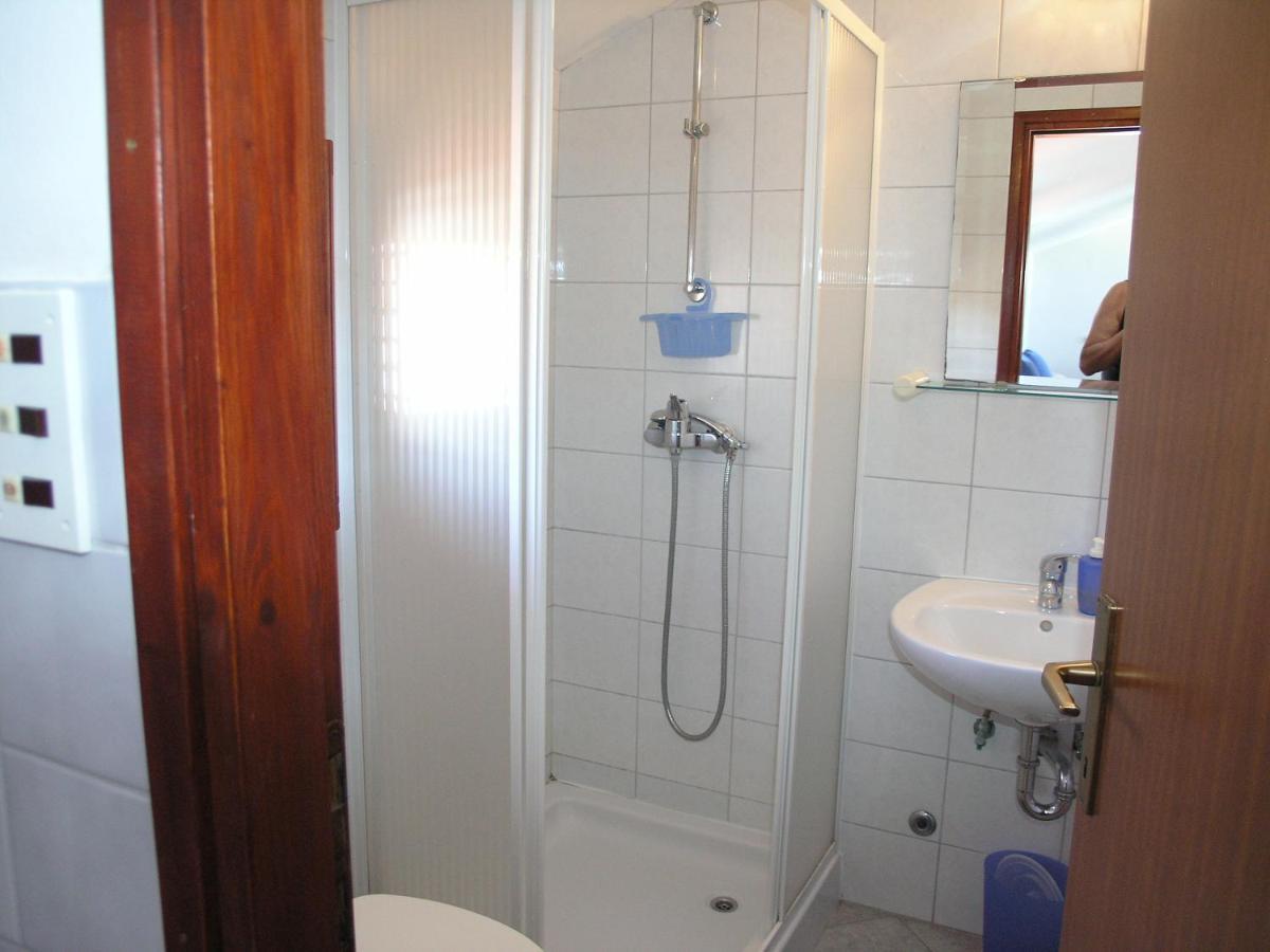 Vala Apartmani Bibinje Exterior photo
